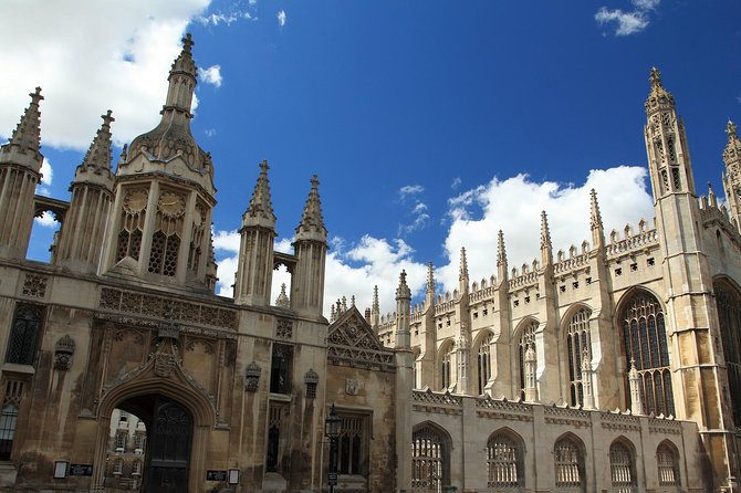Guided Historic Walking Tour of Cambridge With Guide and Peek - Fascinating Alumni Insights