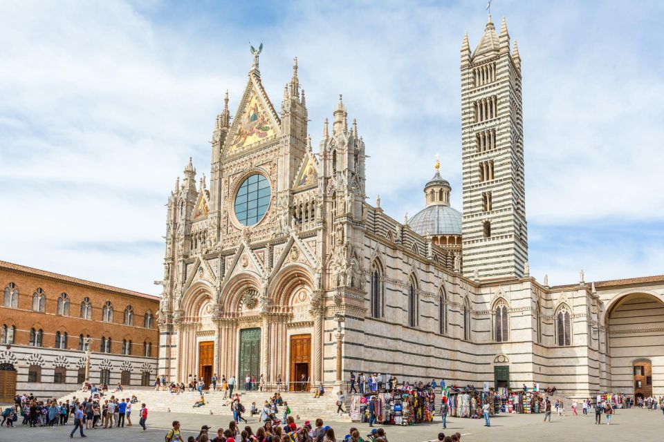 Guided Siena Tour With Lunch in Winery - Private Experience - Language Options