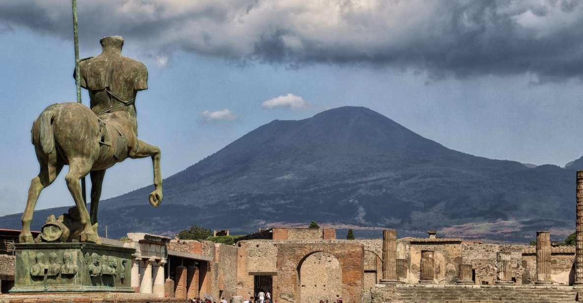 Guided Tour of the Pompeii Ruines With Transfer Service - Highlights