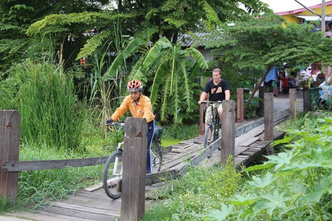 Half-Day Ayutthaya City Cultural Bike Tour - Meeting and Pickup