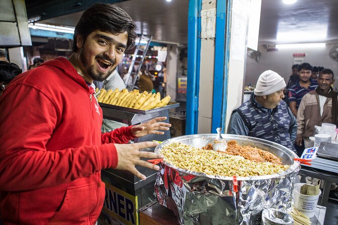 Half-Day Tour in Delhi: Local Food Walking Adventure - Transportation and Local Markets