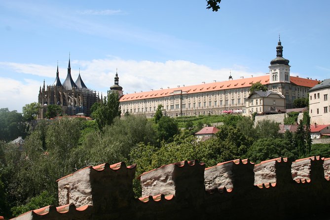 Half Day Trip to Kutna Hora and Bone Church From Prague - Accessibility and Mobility