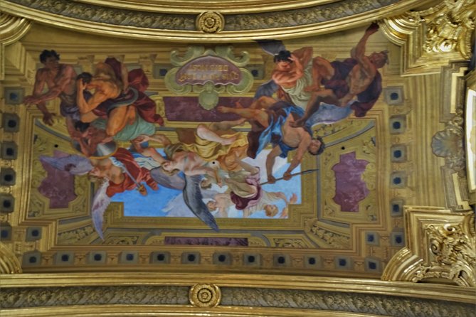 Hidden Gems in Vienna Inner City a Private Walking Tour - Basilisk House on Schönlaterngasse