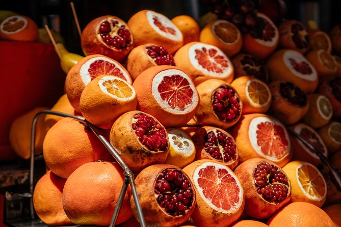 Highlights & Hidden Gems With Locals: Best of Istanbul Private Tour - Meeting Point and Accessibility