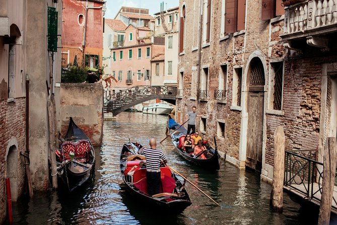 Highlights & Hidden Gems With Locals: Best of Venice Private Tour - Meeting and End Point