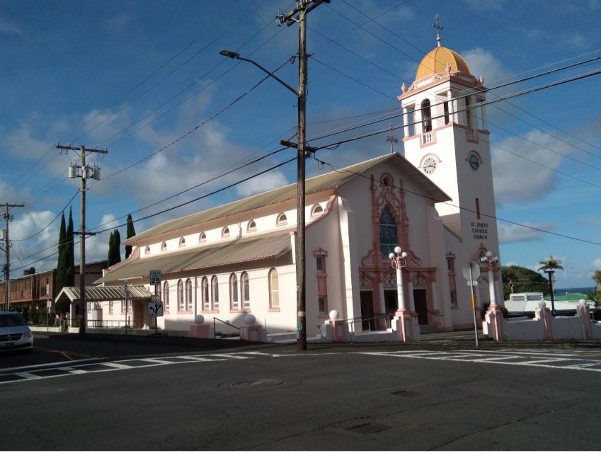 Hilo: History and Legends Walking Tour With a Smartphone App - Using the Smartphone App