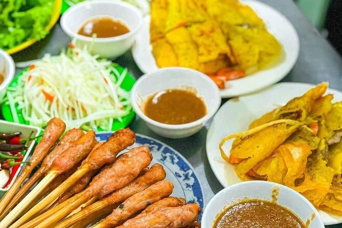 Hoi An Cheap Walking Food Tour - Exploring Hoi An Old Town