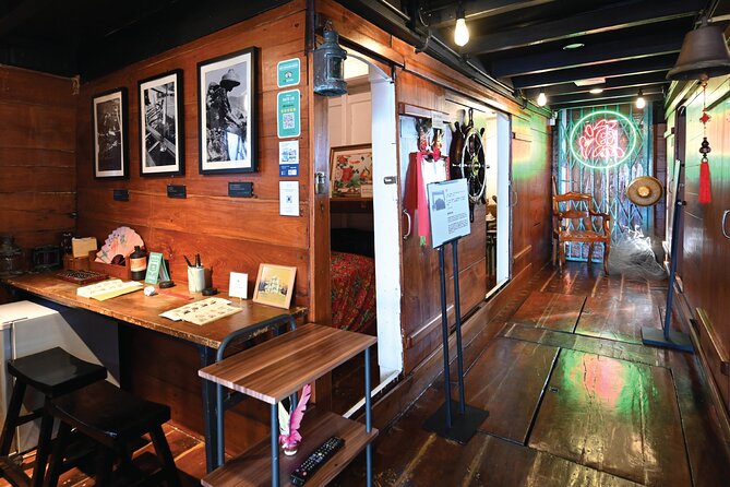 Hong Kong Fisherman's Wharf: Aberdeen Fishing Village Boat Tour - Tour Duration