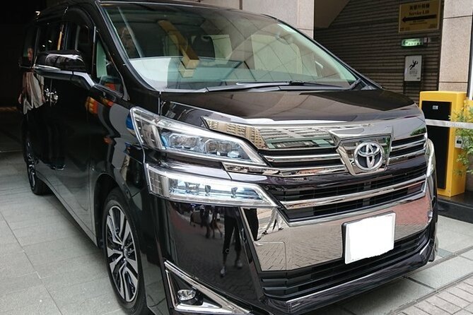 Hong Kong International Airport (HKG) Private Transfer - Luggage Allowance