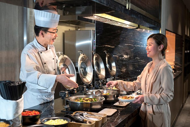 Hong Kong International Airport Plaza Premium Lounge - Tips for a Pleasant Visit