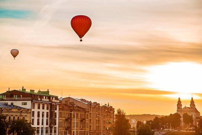 Hot Air Balloon Flight Over Vilnius Old Town - Live Commentary on Board