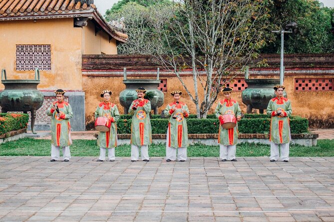 Hue Imperial City Walking Tour (Kids Half-Price) - History of the Nguyen Dynasty