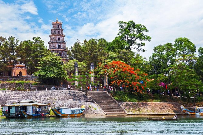 Hue Private Guided Tombs and Thien Mu Pagoda Tour - Included Amenities
