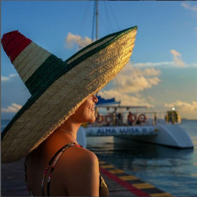 Isla Mujeres Sunset Catamaran With Pick-Up From Cancún - Inclusions