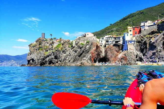 Kayak Tour From Monterosso to Vernazza - Experience Duration and End Point