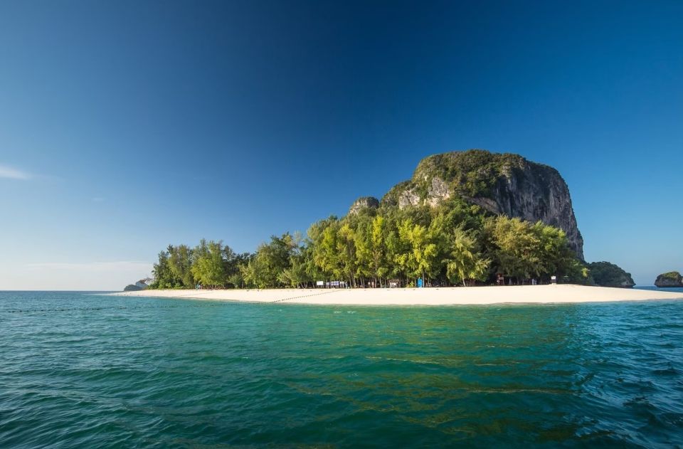 Ko Yao Yai: 4-Island Private Speedboat Charter - Indulge in Lunch at Poda Island