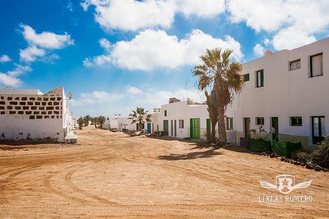 La Graciosa at Your Leisure (Bus Transfer and Return Ferry Ticket) - Pickup and Meeting Points