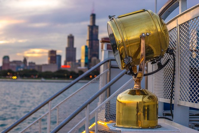 Lake Michigan Sunset Cruise in Chicago - Sunset Viewing Experience