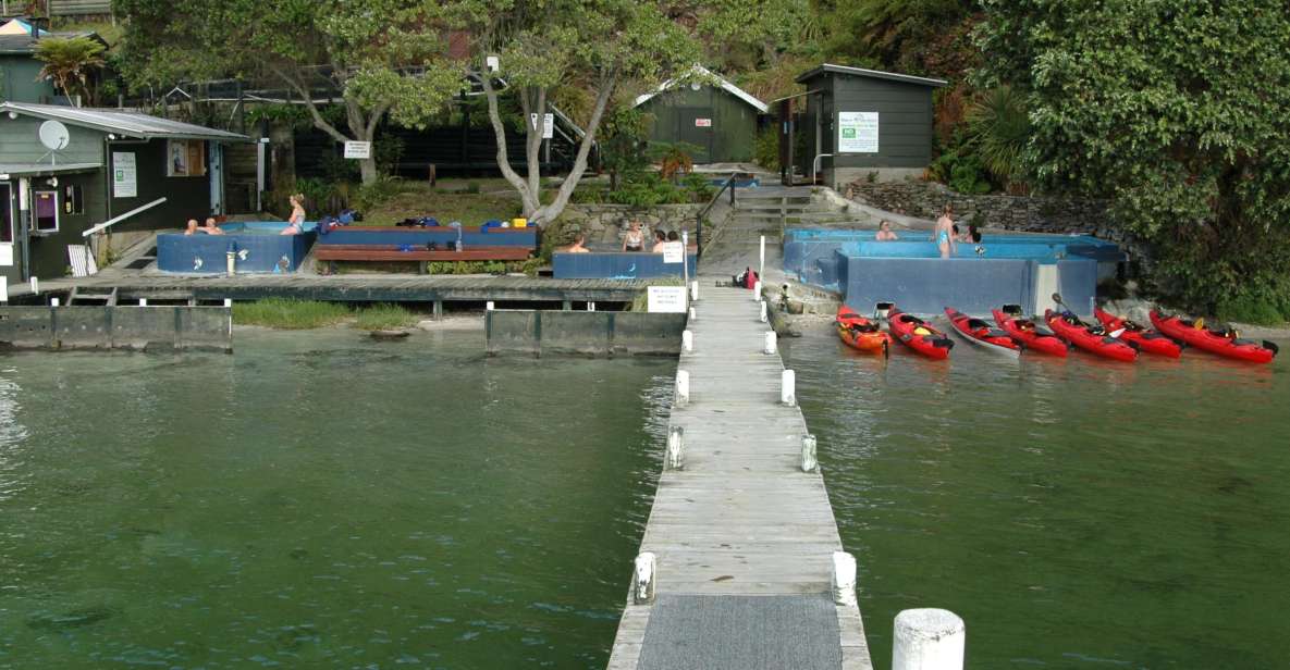 Lake Rotoiti & Hot Pools Guided Kayak - Duration and Language