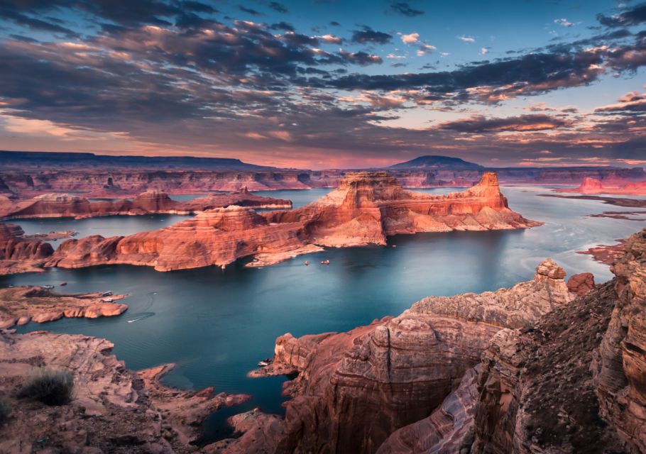 Las Vegas: Antelope Canyon and Horseshoe Bend Expedition - Experience Description