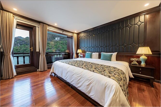 LIKE a Boss-Luxury Options-2d/1n All Inclusive in Halong Bay - Delectable Dining Experiences