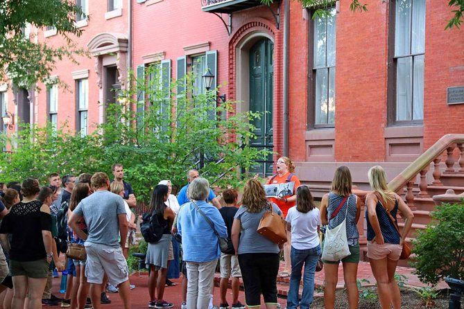 Lincolns Assassination Walking Tour - Tour Inclusions and Accessibility