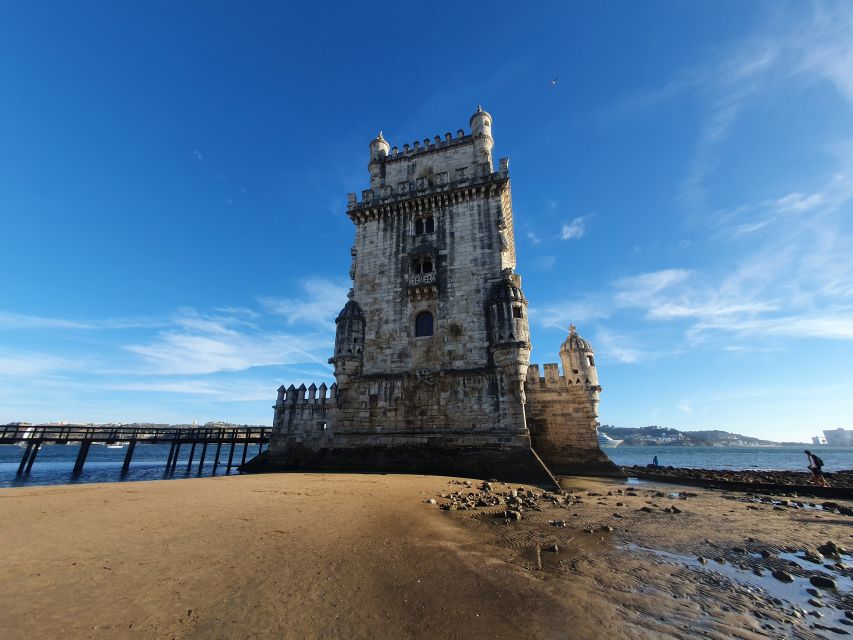 Lisboa: Old Town, New Town & Belem Full Day Tour - Pickup and Drop-off