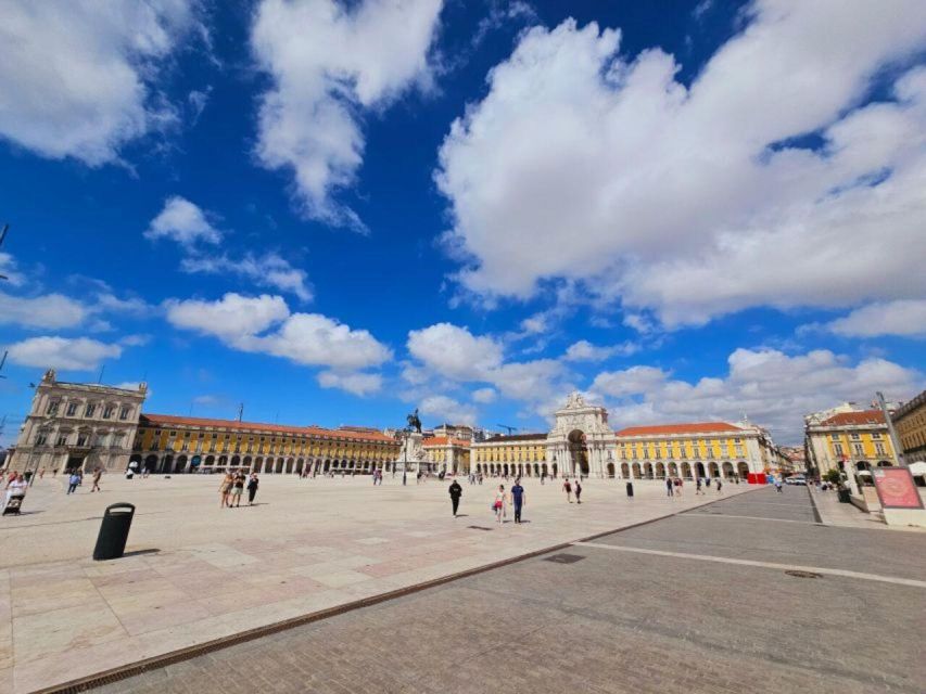 Lisbon: Old Town Sightseeing Tuk-Tuk Tour - Booking Details