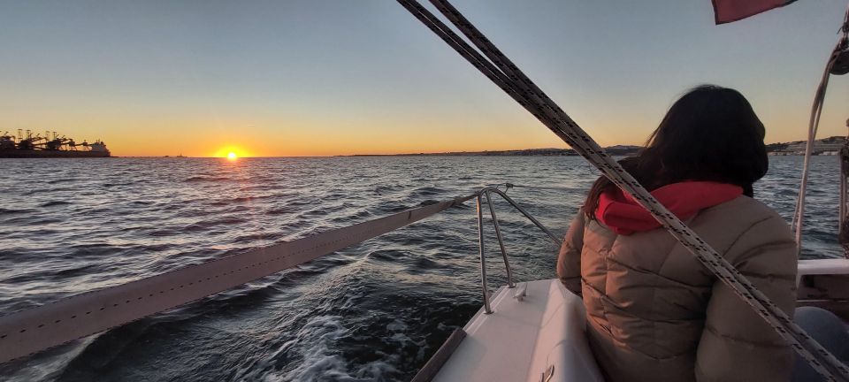 Lisbon: Sunset Sailing Tour in Tagus River | Private - Inclusions