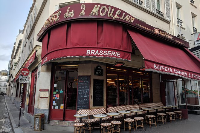 Lost Lovers of Montmartre Experience in Paris - No Physical Tour Guide