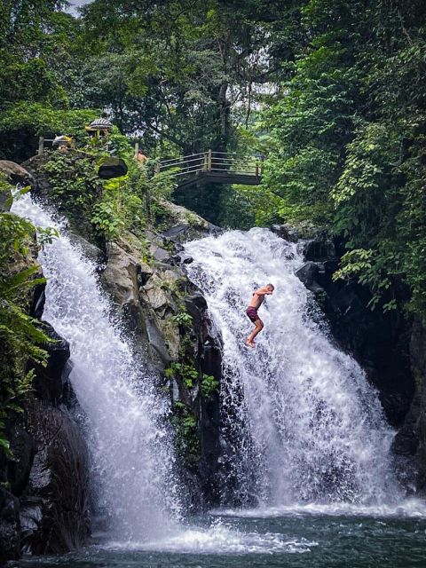 Lovina Bali: Dolphin, Snorkeling & Waterfalls Fun Activities - Lovina Beach Activities