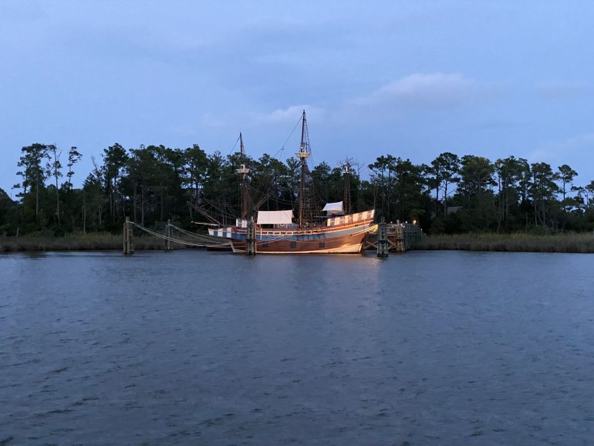 Manteo: Outer Banks Ghost Walking Tour - Spooky Tales by Lantern Light