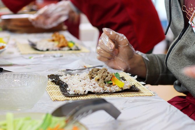 Master Korean Traditional Cooking With a Kimchi Chef - Learning to Cook Korean Dishes