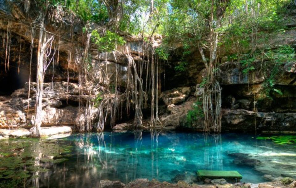 Merida: Yucatan Cenotes and Hacienda Full-Day Trip With Food - Hacienda Yaxcopoil Museum