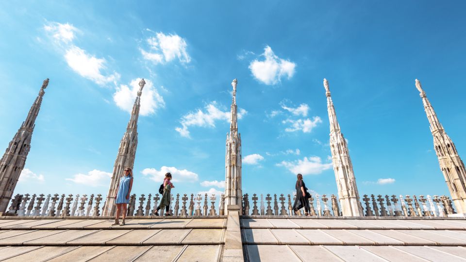 Milan: Best of Walking Tour With Duomo Visit - Galleria Vittorio Emanuele