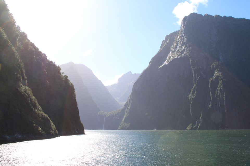 Milford Sound Premium Day Tour and Cruise From Te Anau - Tour Description