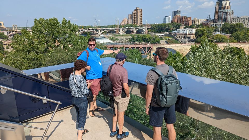 Minneapolis: Skyway Walking Tour With Drinks - Local History and Systems Origins