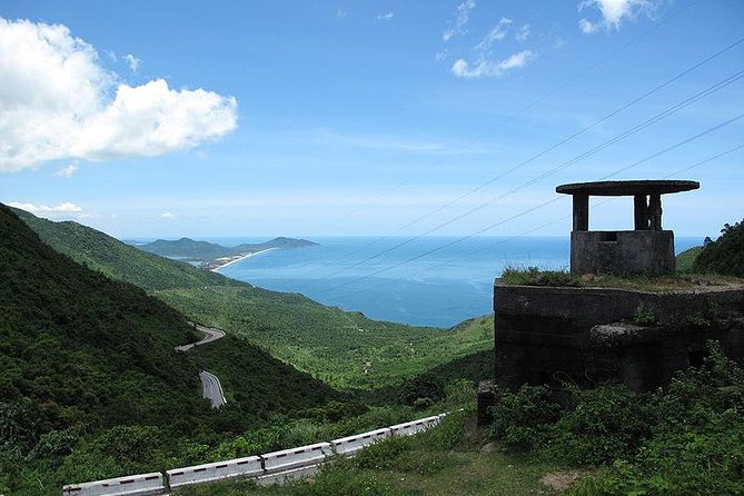 Motorbike Experience Hue to Hoi an Over via Hai Van Pass With Amazing Easy Rider - Meeting and Pickup