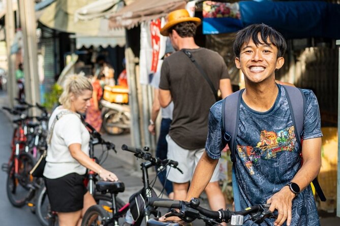 Must-Try: Hidden Bangkok Bike and Food Tour - Witnessing Floating Market Life