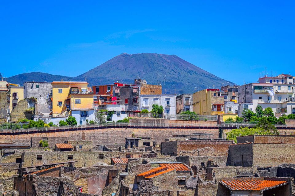 Naples: the Ultimate Ruins of Pompeii & Herculaneum Day Trip - Herculaneum Discovery