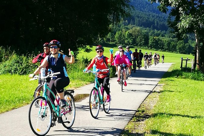 Neuschwanstein Castle by Bus Incl. Bike Ride or Hohenschwangau - Meeting and Pickup Information