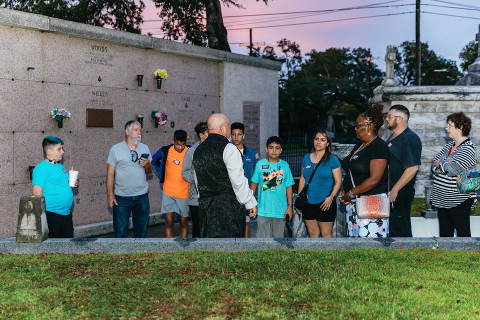 New Orleans: Dead of Night Ghosts and Cemetery Bus Tour - Captivating Ghost Stories