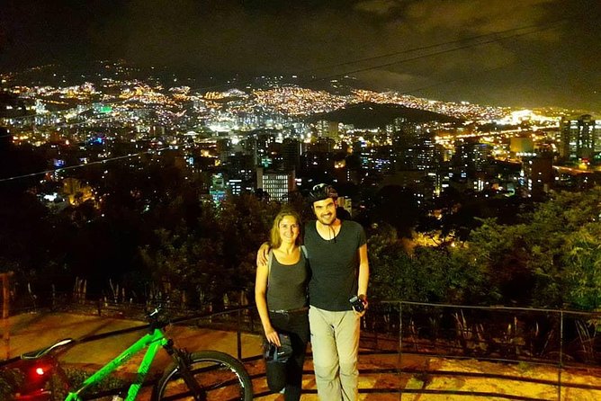 Night Bike Tour In Medellin, Typical Snacks, Beer and Spectacular Viewpoints - Customer Ratings and Experiences