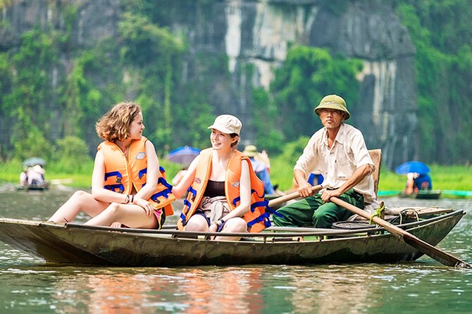 Ninh Binh Full Day Tour With Hoa Lu, Tam Coc and Mua Cave - Group Size and Excellence Badge