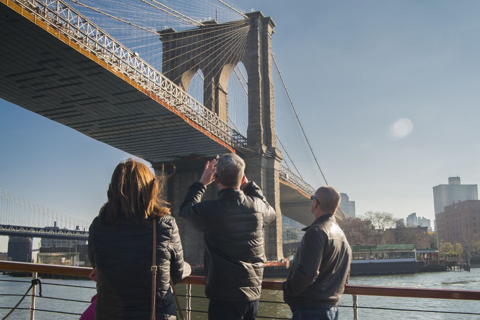 Nyc: Sightseeing Holiday Cruise With Drink - Indoor Observatory and Deck