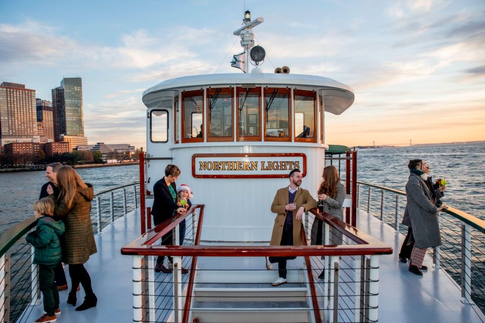 NYC: Sunset Holiday Cocoa Cruise - Vessel and Experience