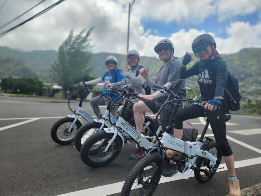 Oahu: Waikiki E-Bike Ride and Manoa Falls Hike - Hiking to Manoa Falls