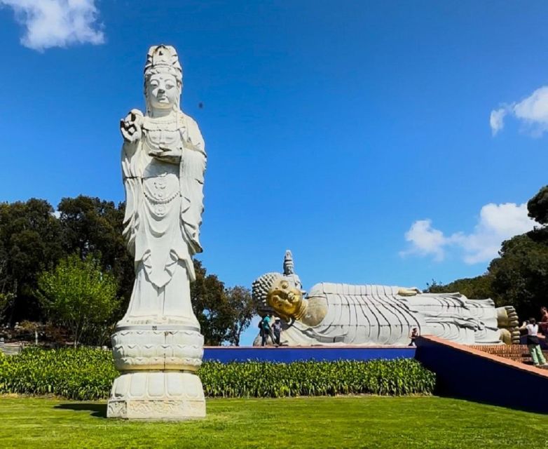 Obidos Castle and Budhha Eden Private Tour - Exploring Bacalhoa Buddha Eden Garden