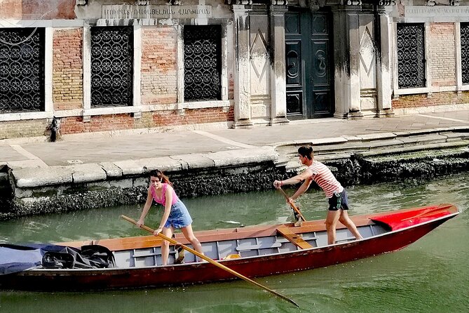 Off the Beaten Path Walk in Venice - Tour Inclusions