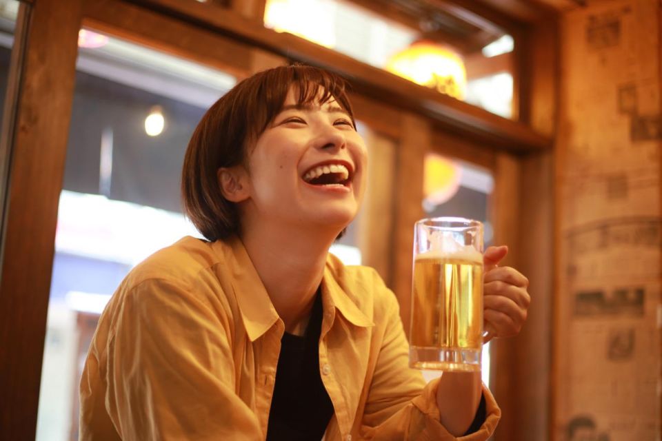 Osaka Nightlife Adventure: Bar Hopping and More - Guiding Through Namba Neighborhood